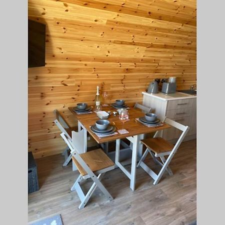 Allt Yelkie Pod Tri, Earlish Luaran gambar